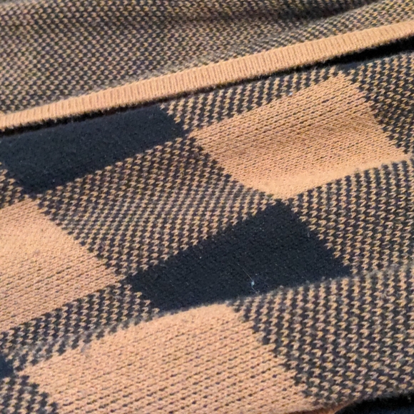 Brown and Black Plaid Cape/Cardigan - Picture 2 of 7